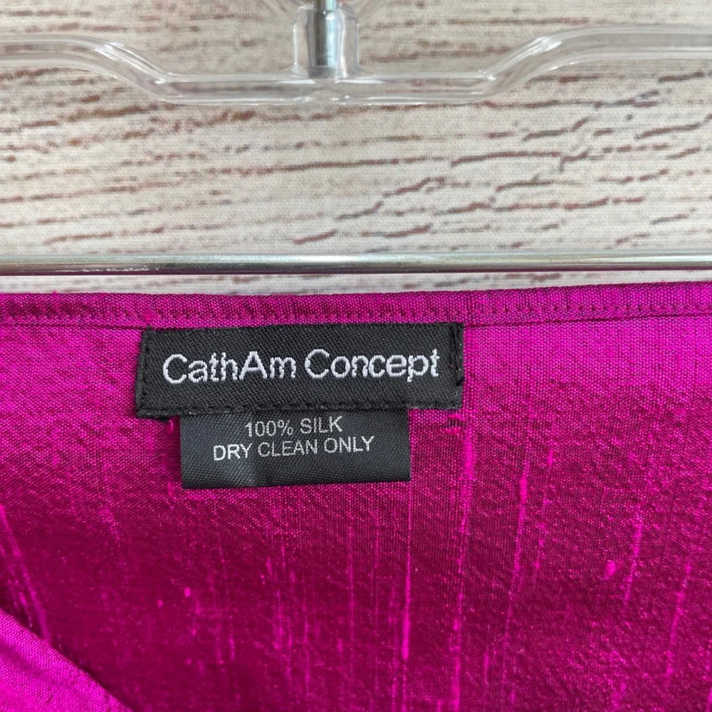 CATHAM CONCEPT 100% SILK DRAPE/SHAWL IN FUCHSIA